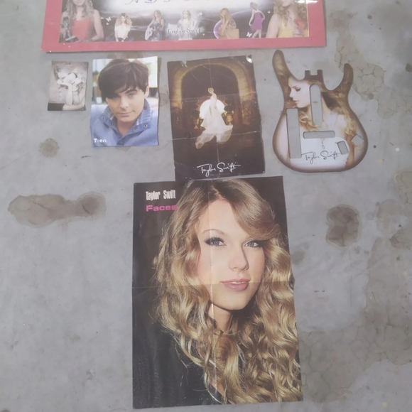 Taylor Swift Bundle - Picture 1 of 5